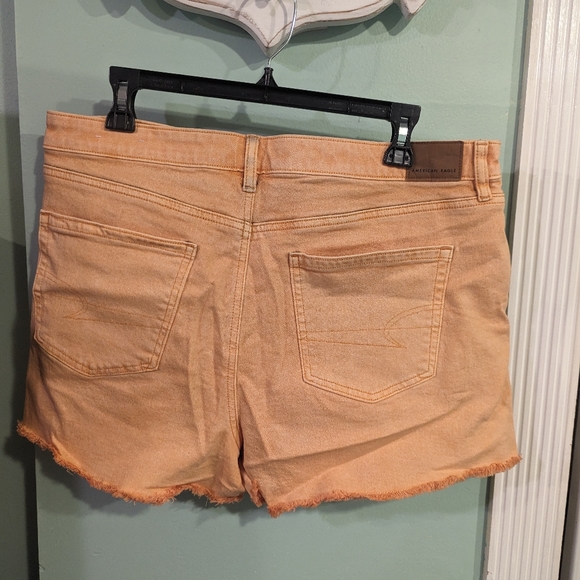 🔥NWT🔥: American Eagle Breezy Bottoms Orange Jean Shorts - Picture 2 of 3